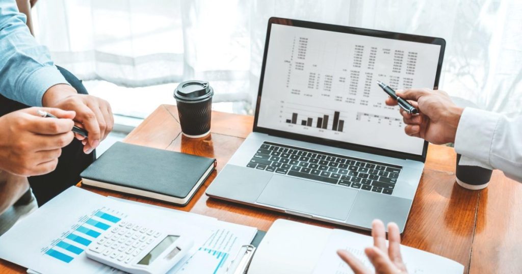 tax preparation and accounting compliance services for businesses